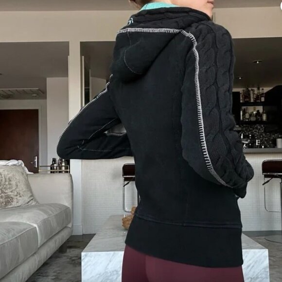 Lululemon Special edition cable knit Scuba Zip Hoodie-Size 2 - Picture 13 of 13